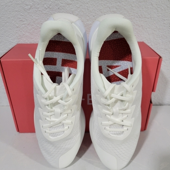 Lane Eight Relay Trainer Sneaker, Men's white New 11.5 - Picture 3 of 11